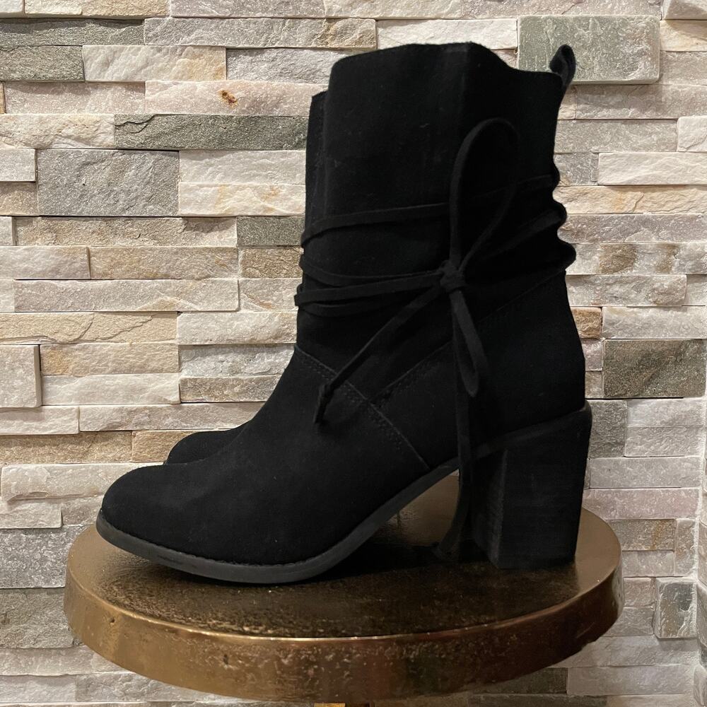TOMS Mila Black Suede Ankle Boots | Lace Wrap, Block Heel, Size 8 - Picture 3 of 9